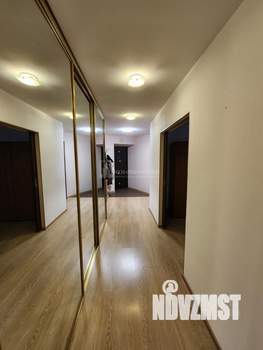 2-к квартира, вторичка, 63м2, 9/14 этаж