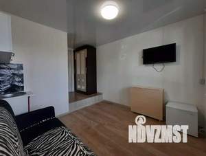 Студия квартира, вторичка, 45м2, 1/5 этаж