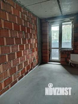 1-к квартира, вторичка, 67м2, 1/10 этаж
