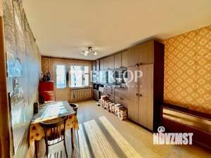 2-к квартира, вторичка, 50м2, 4/10 этаж