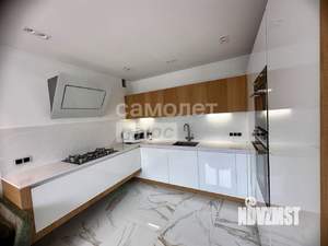 3-к квартира, вторичка, 102м2, 8/10 этаж