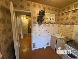 2-к квартира, вторичка, 42м2, 1/5 этаж