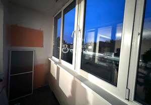 2-к квартира, вторичка, 58м2, 3/6 этаж