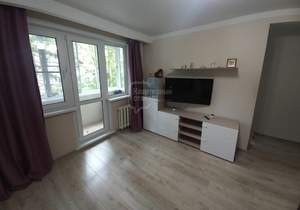 2-к квартира, вторичка, 46м2, 3/5 этаж