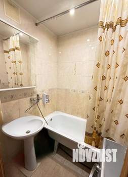 2-к квартира, вторичка, 54м2, 1/9 этаж