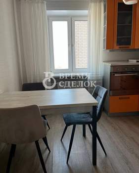 2-к квартира, вторичка, 63м2, 8/11 этаж