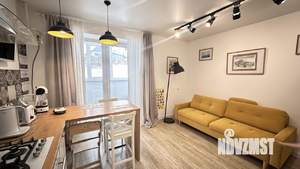 2-к квартира, вторичка, 64м2, 1/9 этаж