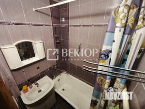 3-к квартира, вторичка, 53м2, 8/9 этаж