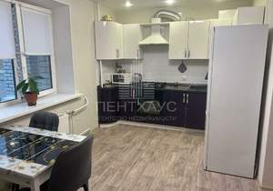 1-к квартира, вторичка, 42м2, 3/10 этаж