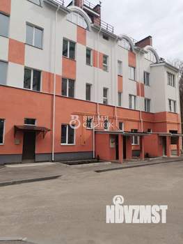 Студия квартира, вторичка, 68м2, 1/4 этаж