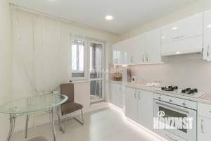 2-к квартира, вторичка, 57м2, 13/17 этаж