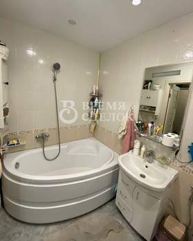 1-к квартира, вторичка, 43м2, 8/18 этаж