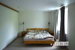 3-к квартира, вторичка, 109м2, 2/2 этаж