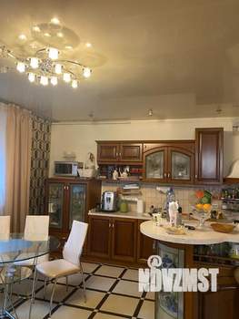 4-к квартира, вторичка, 154м2, 2/10 этаж